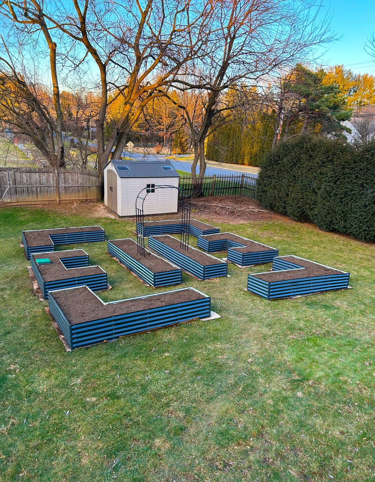 Infinity Garden Beds